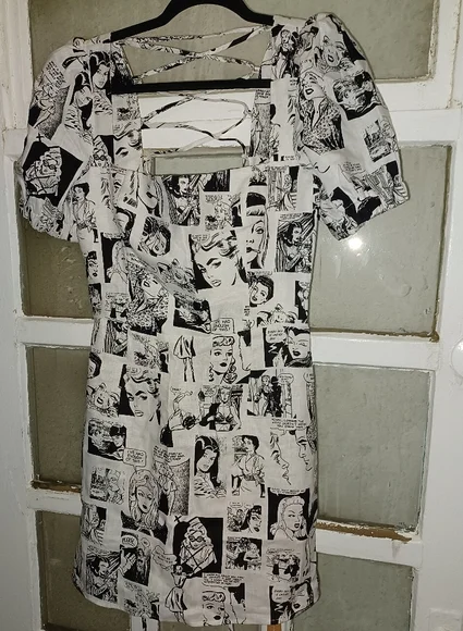 NWT RARE Reformation Lianne Magazine Comic Print Dress 10 - Picture 2 of 3